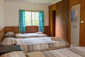 Wonboyn Cabins & Caravan Park