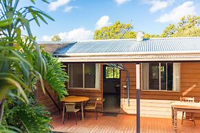 Wonboyn Cabins & Caravan Park