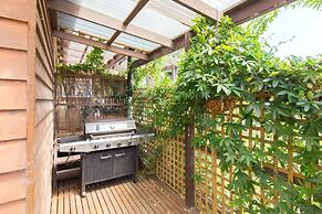 Wonboyn Cabins & Caravan Park