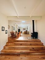 Wonboyn Cabins & Caravan Park