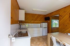 Wonboyn Cabins & Caravan Park