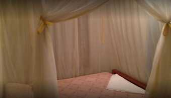 Lakeside Tourist Lodge