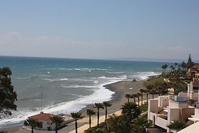Frontline Penthouse With Private Pool