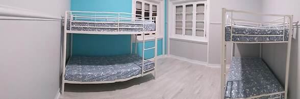 Come Inn Costa Caparica