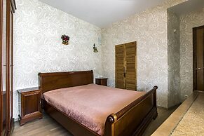 Apartment near St Isaac's Cathedral