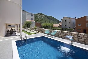 Apartments Lazy Hill