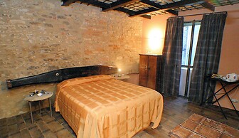 Le Case Della Saracca