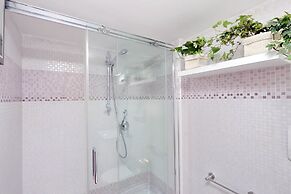 Pellegrino 2 - WR Apartments