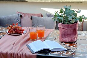 Pellegrino 2 - WR Apartments