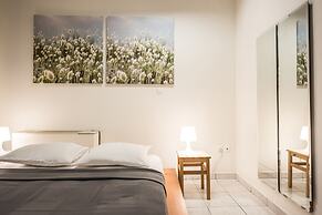 Icarus Penthouse by halu! Apartments