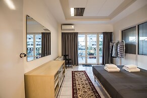 Icarus Penthouse by halu! Apartments