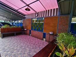 Blue Bed Pattaya SHA by Zuzu