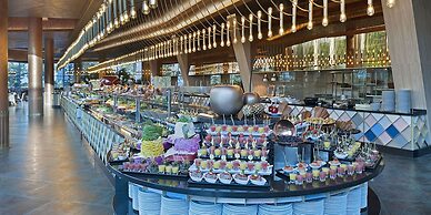 Noah's Ark Deluxe Hotel & Spa