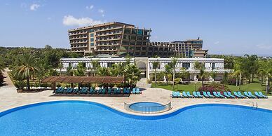 Noah's Ark Deluxe Hotel & Spa
