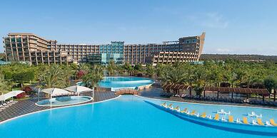 Noah's Ark Deluxe Hotel & Spa
