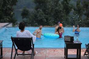 Statue Of Unity Tent City