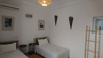 L'Auberge de Tennis Msc