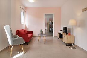 Local Hostel & Suites