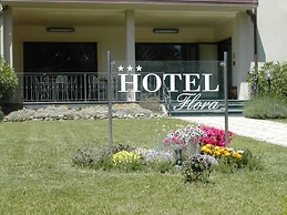 Hotel Flora