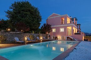 Luxury Villa Perla