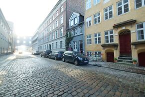 Central Canal Apartments 2