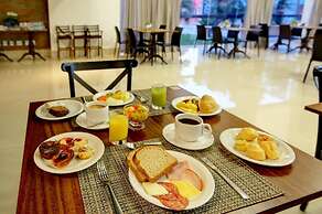 Advanced Hotel e Flats