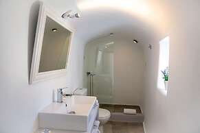 Il Melograno Traditional Cave House