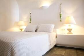 Il Melograno Traditional Cave House