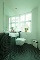 Central Canal Apartments 5