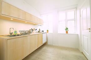 Central Canal Apartments 6