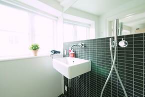 Central Canal Apartments 8