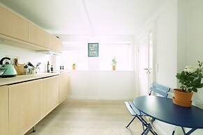 Central Canal Apartments 8