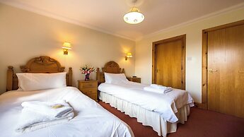 Stob Binnein Cottage