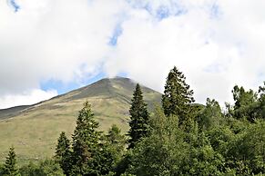 Stob Binnein Cottage