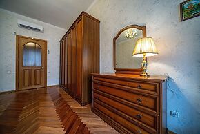 Apartments at the Palace Square 2