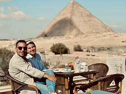 Sahara Pyramids Inn