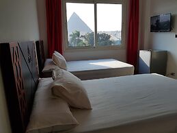 Sahara Pyramids Inn