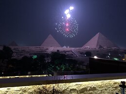 Sahara Pyramids Inn