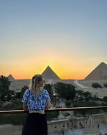 Sahara Pyramids Inn