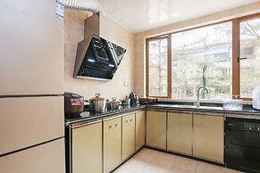 Nankunshan Hot Spring KTV Home Party Villa