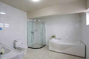 Nankunshan Hot Spring KTV Home Party Villa