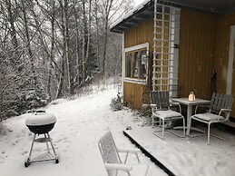 Apple Tree Cabin With River Views