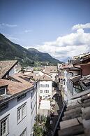 Goldenstern Townhouse