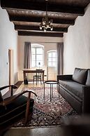 Goldenstern Townhouse