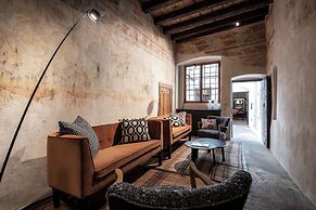 Goldenstern Townhouse