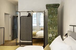 Goldenstern Townhouse