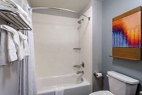 MainStay Suites Bowling Green North