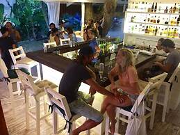 White Banana Beach Club