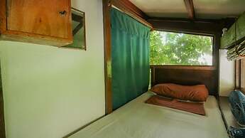 White Banana Beach Club