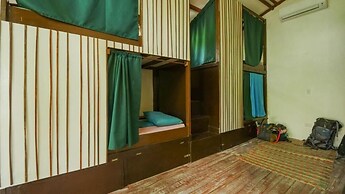 White Banana Beach Club